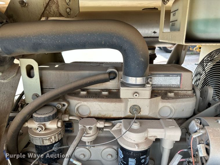 image for item NE9004 Ingersoll Rand 185  air compressor