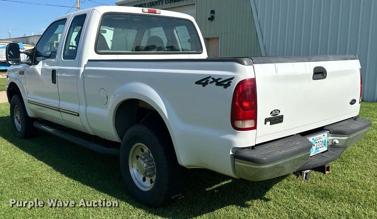 image for item NE9020 2000 Ford F250 Super Duty  SuperCab pickup truck