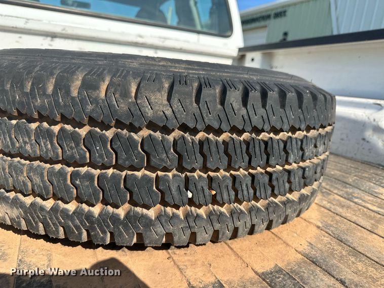 image for item NE9020 2000 Ford F250 Super Duty  SuperCab pickup truck