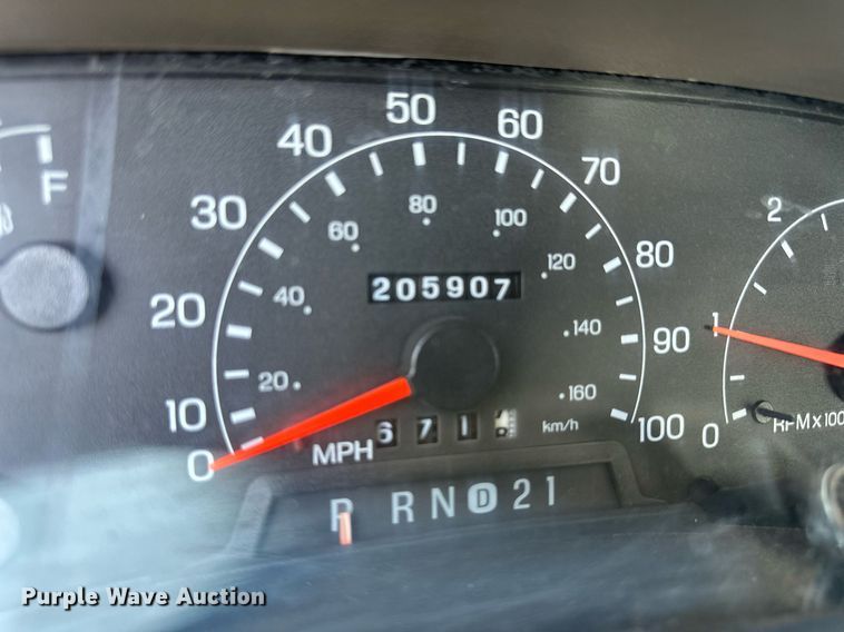 image for item NE9020 2000 Ford F250 Super Duty  SuperCab pickup truck