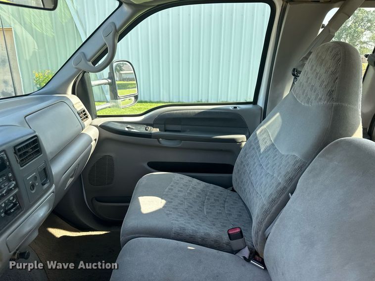 image for item NE9020 2000 Ford F250 Super Duty  SuperCab pickup truck