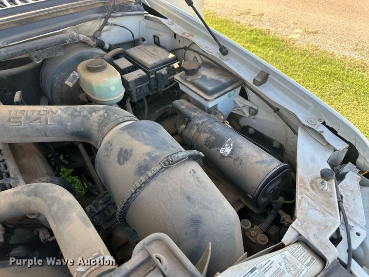 image for item NE9020 2000 Ford F250 Super Duty  SuperCab pickup truck