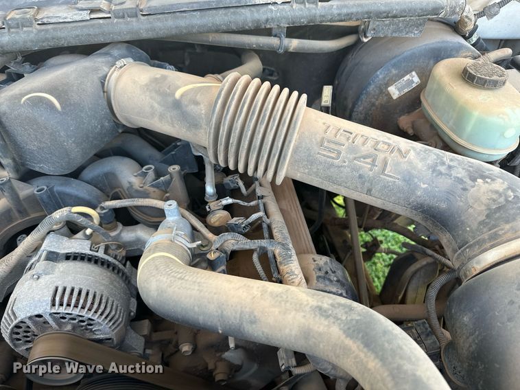 image for item NE9020 2000 Ford F250 Super Duty  SuperCab pickup truck