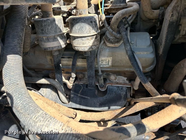 image for item NE9022 1995 Ford F700  dump flatbed truck