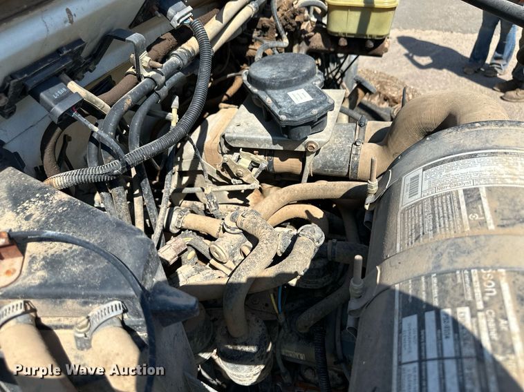 image for item NE9022 1995 Ford F700  dump flatbed truck