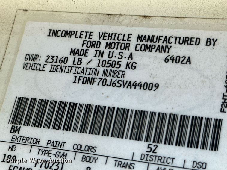 image for item NE9022 1995 Ford F700  dump flatbed truck