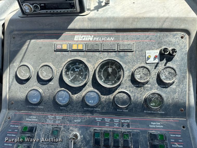 image for item NE9024 2007 Elgin Pelican  street sweeper truck