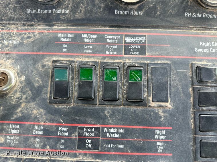 image for item NE9024 2007 Elgin Pelican  street sweeper truck