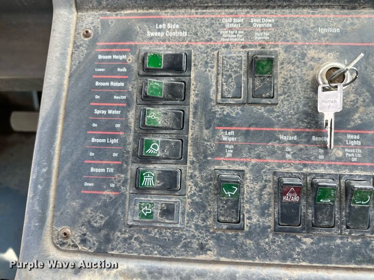 image for item NE9024 2007 Elgin Pelican  street sweeper truck