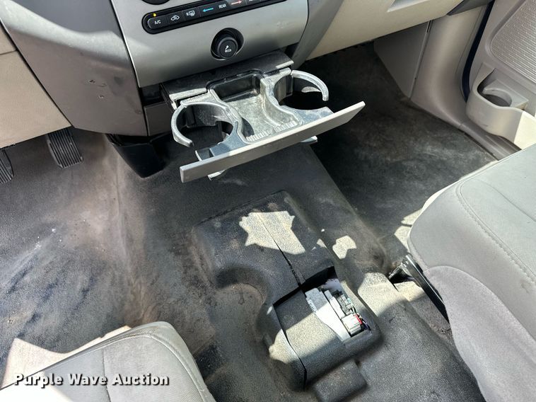 image for item NE9028 2014 Ford Expedition SUV