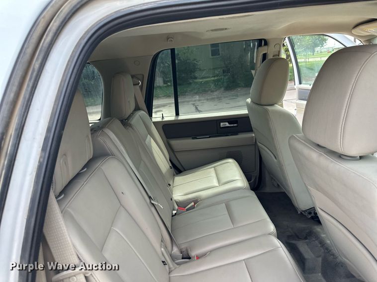 image for item NE9028 2014 Ford Expedition SUV