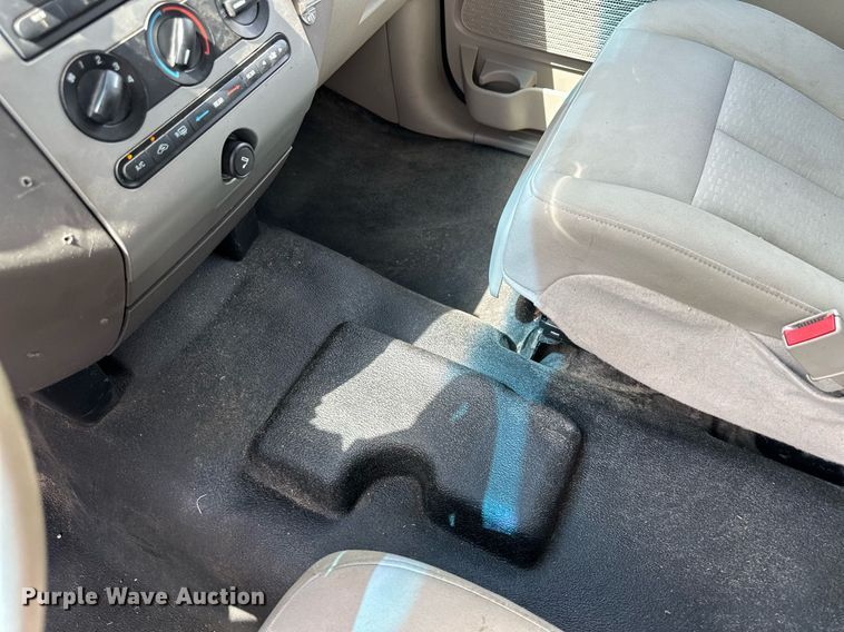 image for item NE9030 2010 Ford Expedition  SUV