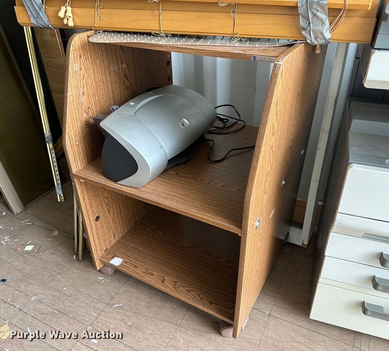 image for item NI9810 Office supplies