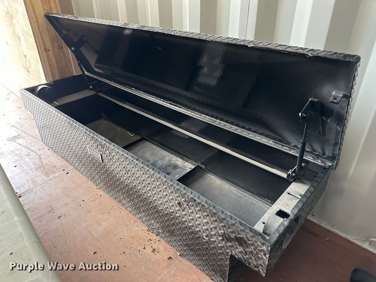 image for item NI9811 (2) toolboxes