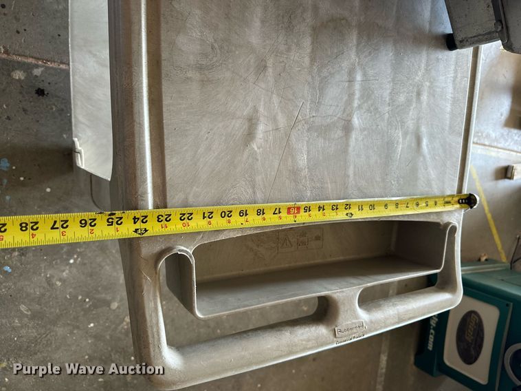 image for item NP9390 Hobart 512  meat slicer