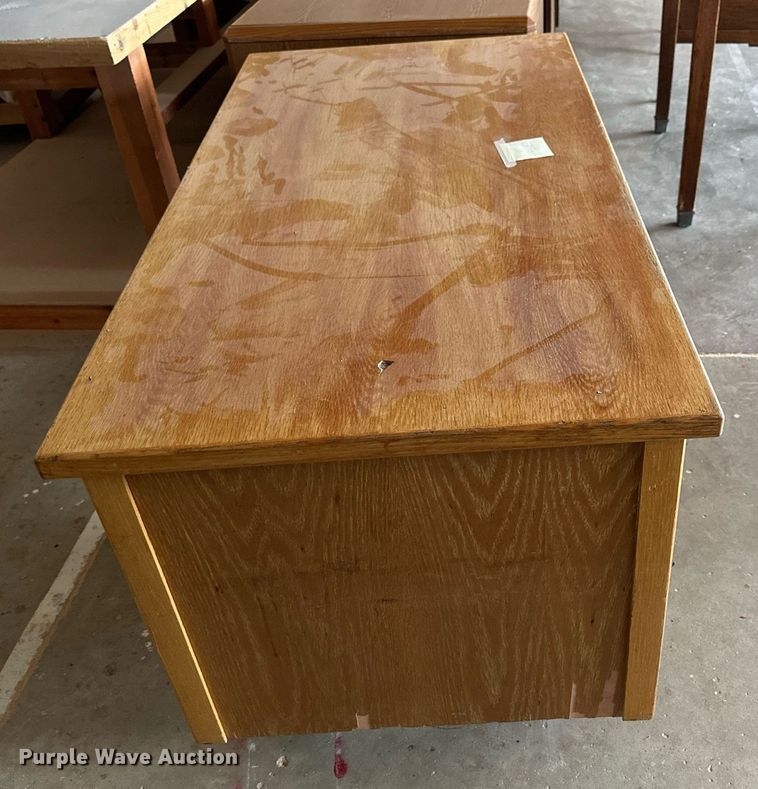 image for item NP9393 (5) desks