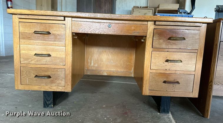 image for item NP9393 (5) desks