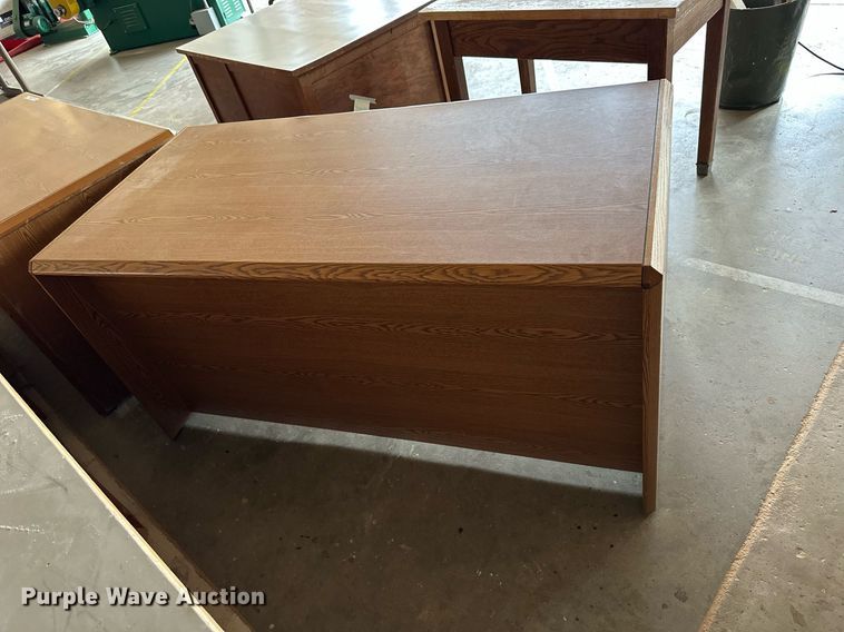 image for item NP9393 (5) desks