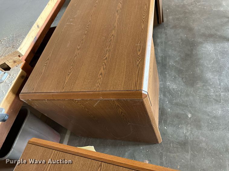 image for item NP9393 (5) desks