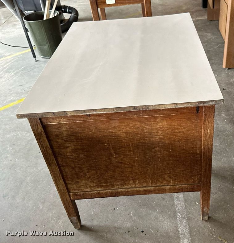 image for item NP9393 (5) desks