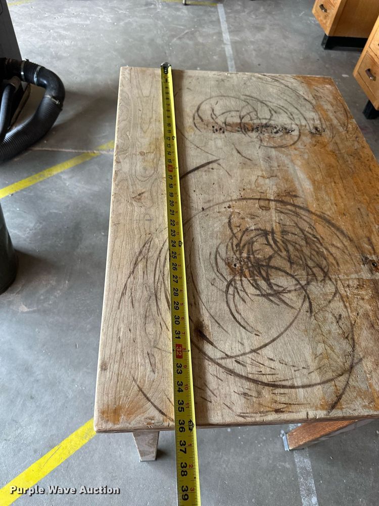 image for item NP9393 (5) desks