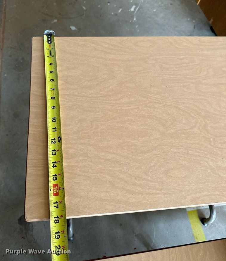 image for item NP9395 (5) desks