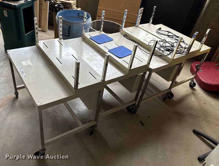 image for item NP9396 (4) desks