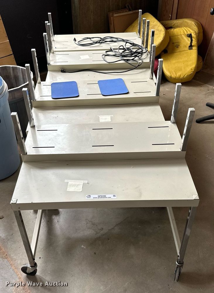 image for item NP9396 (4) desks