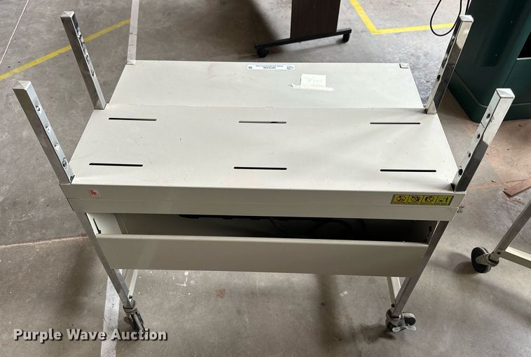 image for item NP9396 (4) desks