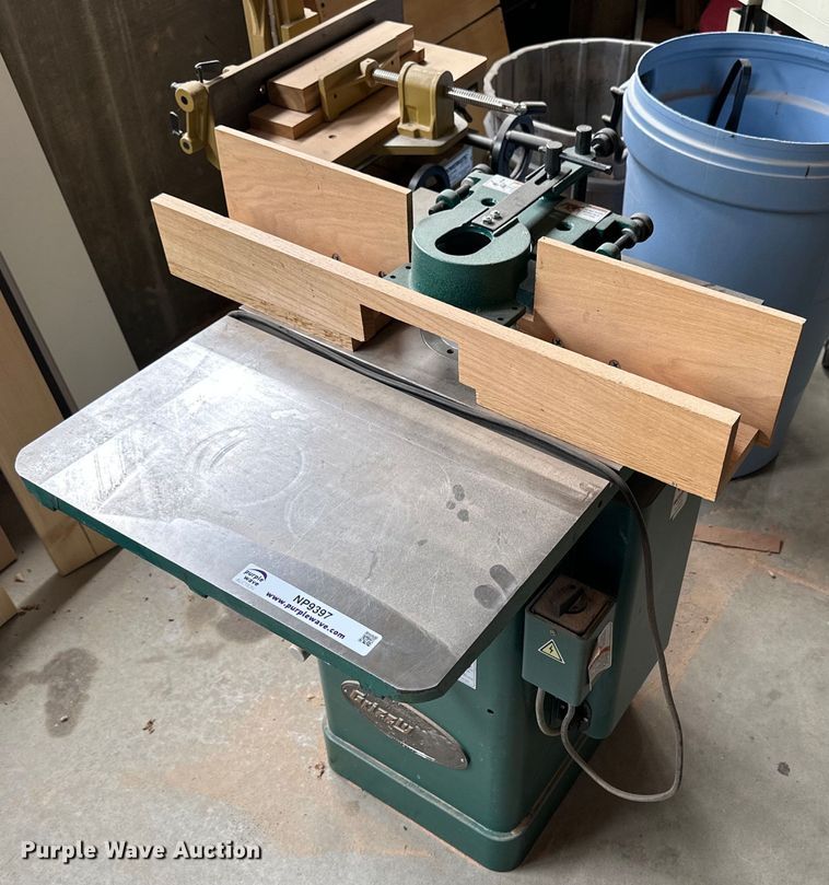 image for item NP9397 2006 Grizzly Industrial G1035  shaper