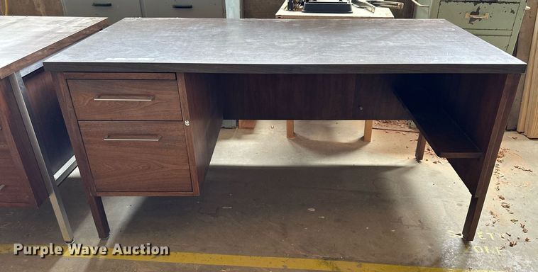 image for item NP9398 (2) desks