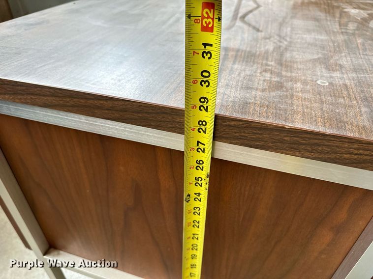 image for item NP9398 (2) desks