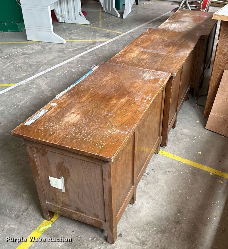 image for item NP9399 (3) desks