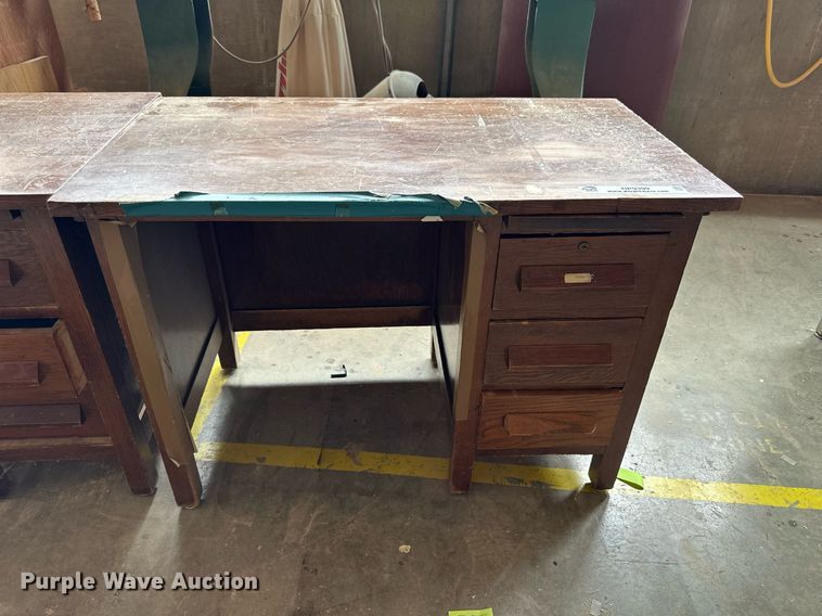 image for item NP9399 (3) desks