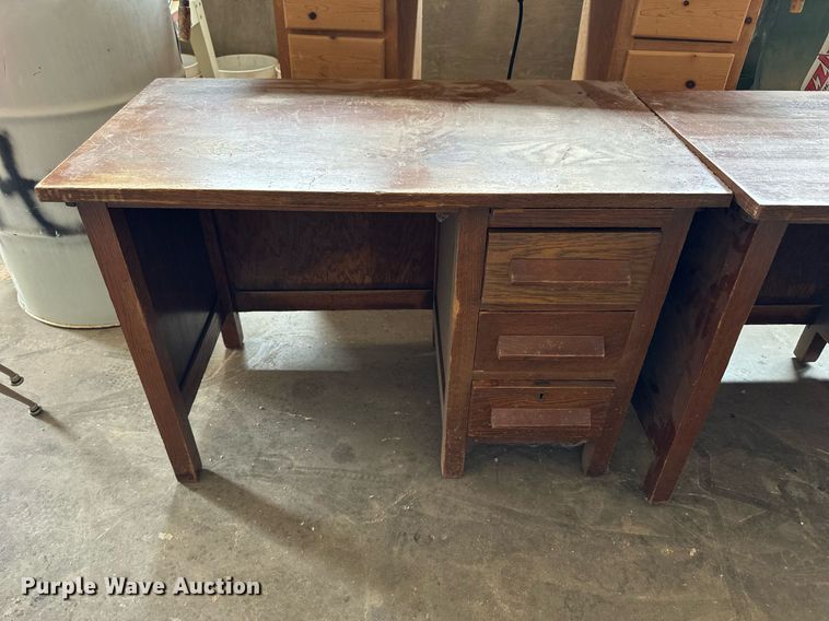 image for item NP9399 (3) desks