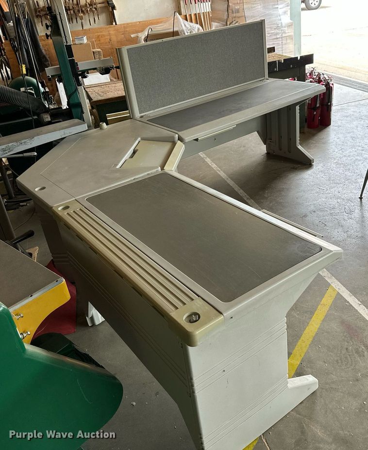 image for item NP9401 Desk