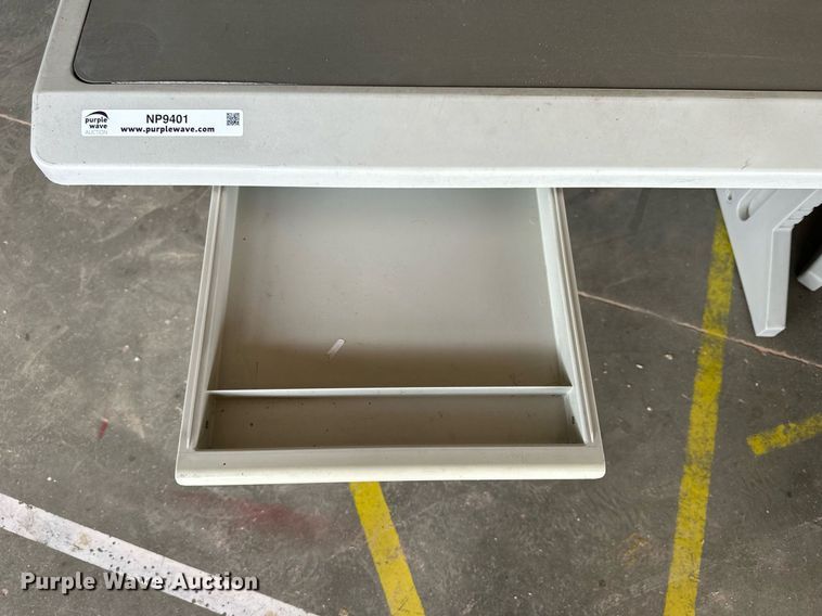 image for item NP9401 Desk