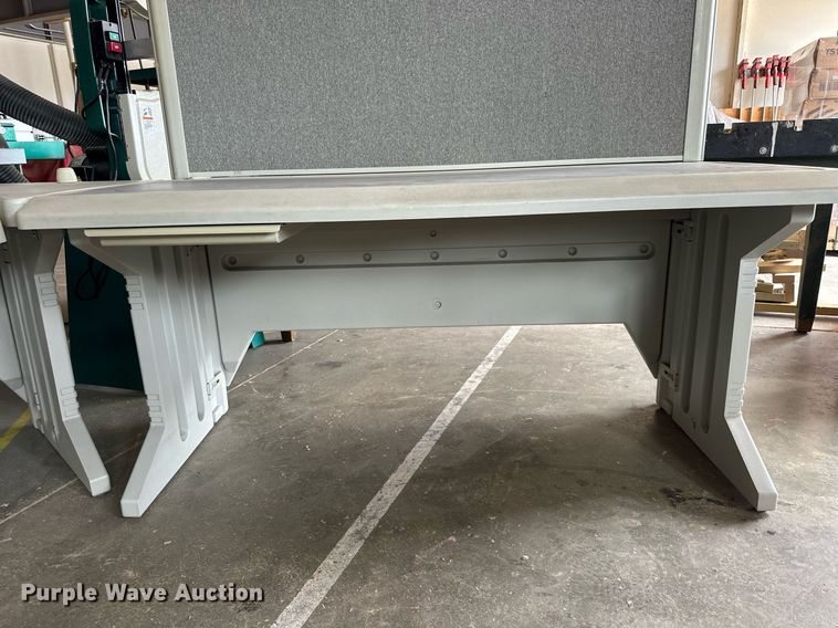 image for item NP9401 Desk