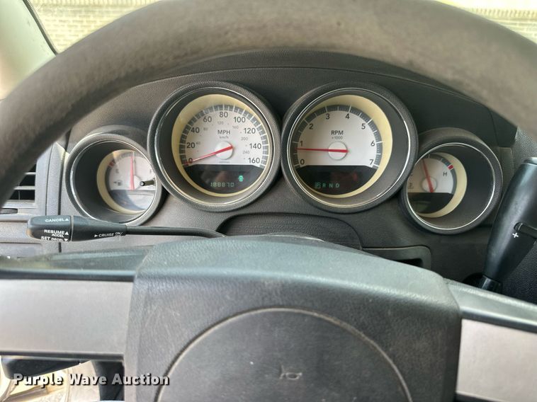 image for item NP9757 2010 Dodge Charger