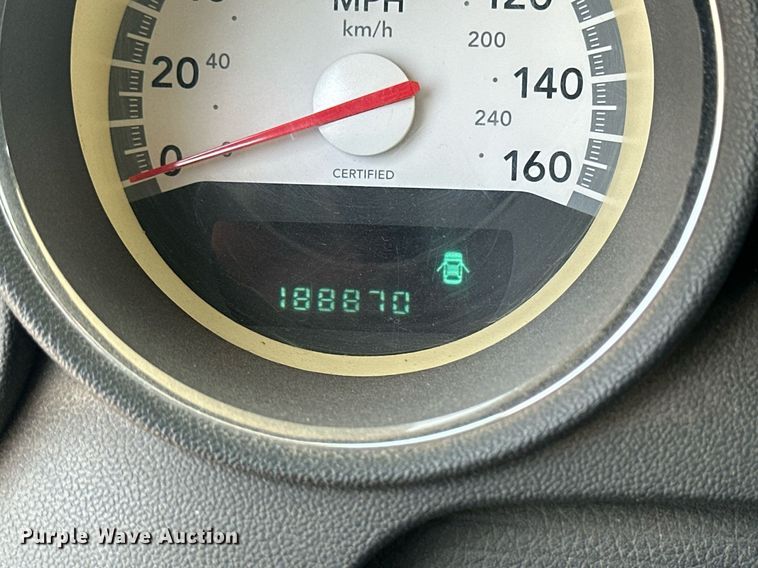 image for item NP9757 2010 Dodge Charger