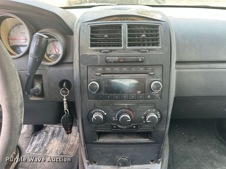 image for item NP9757 2010 Dodge Charger