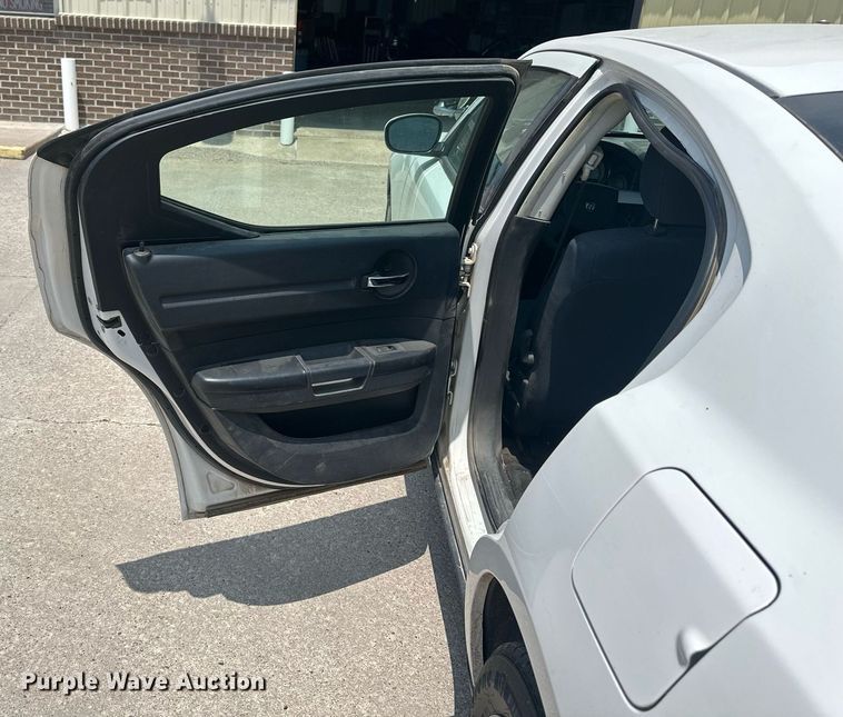 image for item NP9757 2010 Dodge Charger