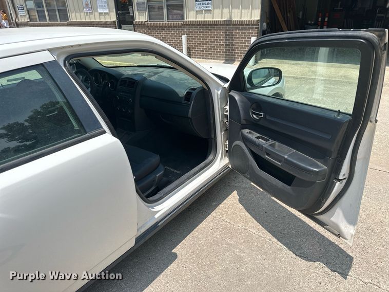 image for item NP9757 2010 Dodge Charger