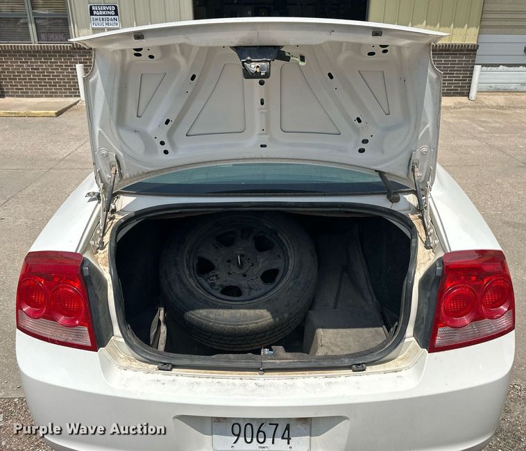 image for item NP9757 2010 Dodge Charger