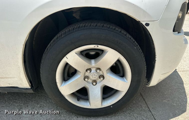 image for item NP9757 2010 Dodge Charger