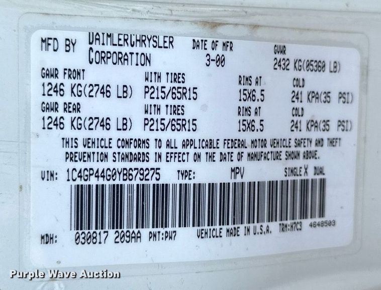 image for item NP9758 2000 Chrysler Town & Country  van