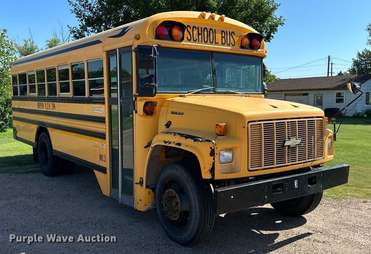 image for item NP9760 1998 Blue Bird  school bus