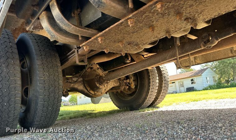 image for item NP9760 1998 Blue Bird  school bus