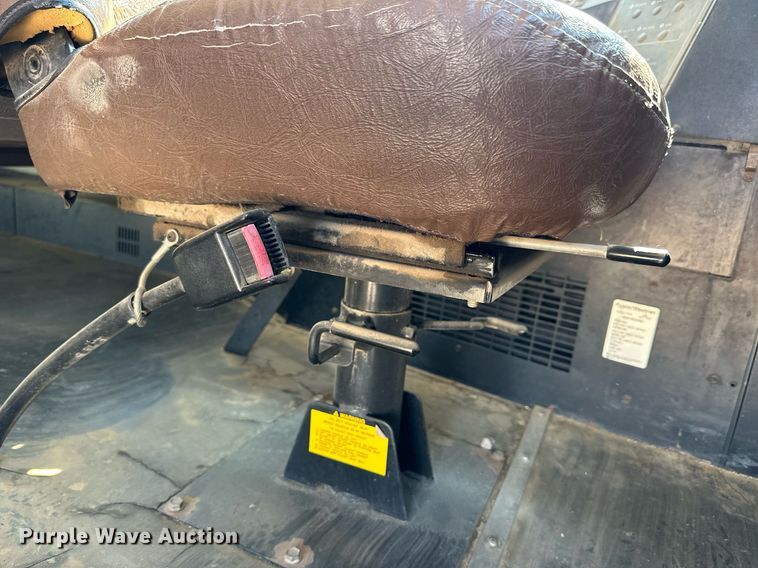 image for item NP9760 1998 Blue Bird  school bus