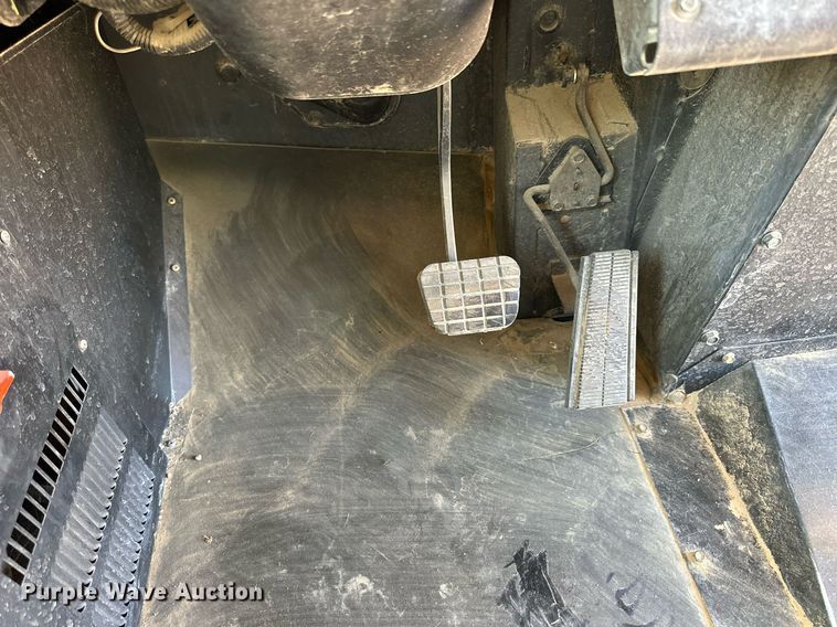 image for item NP9760 1998 Blue Bird  school bus